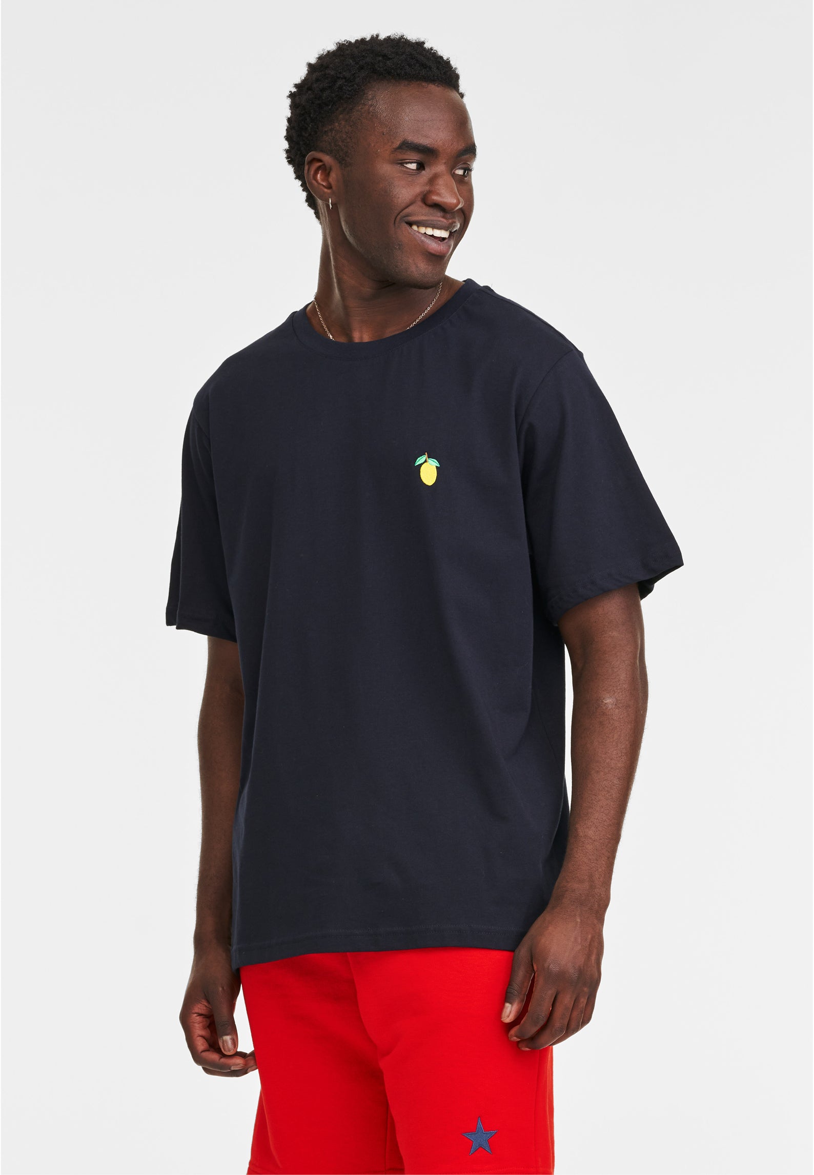 T-SHIRT NAVY MIT ZITRONEN STICKEREI