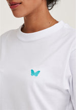 Lade das Bild in den Galerie-Viewer, T-SHIRT WEISS MIT SCHMETTERLING STICKEREI
