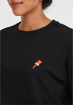 Lade das Bild in den Galerie-Viewer, T-SHIRT SCHWARZ MIT EIS AM STIEL STICKEREI
