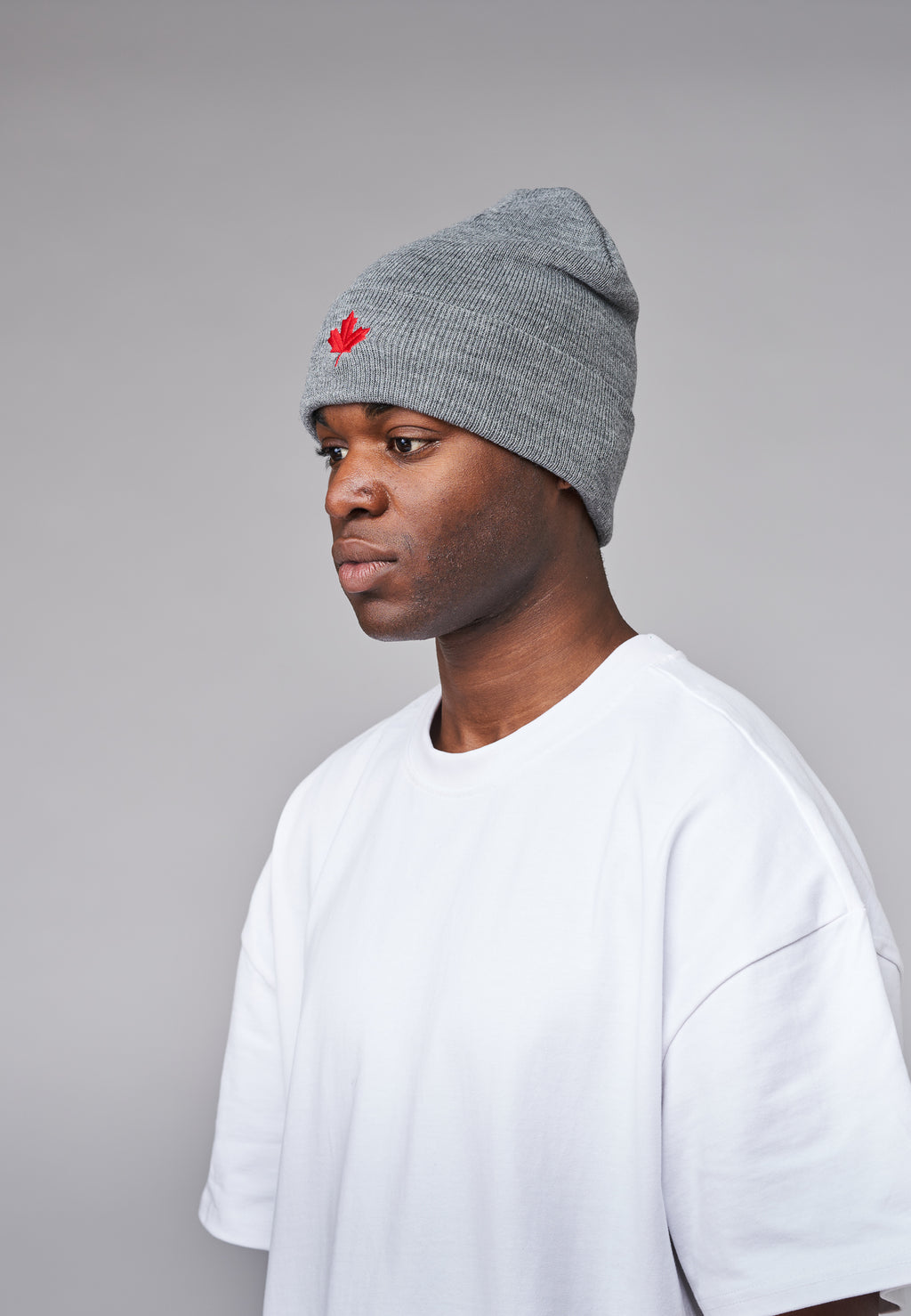 TNBG. AHORNBLATT GRAU BEANIE
